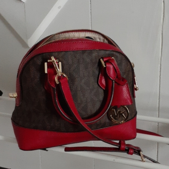 Michael Kors Handbags - Michael Kors